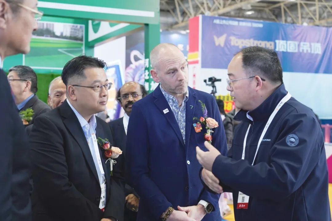 智驾赋能文旅·绿色领航未来 | 幸运彩观光车闪耀第41届CAAPA博览会