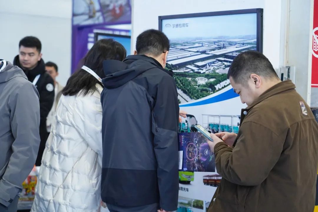 智驾赋能文旅·绿色领航未来 | 幸运彩观光车闪耀第41届CAAPA博览会