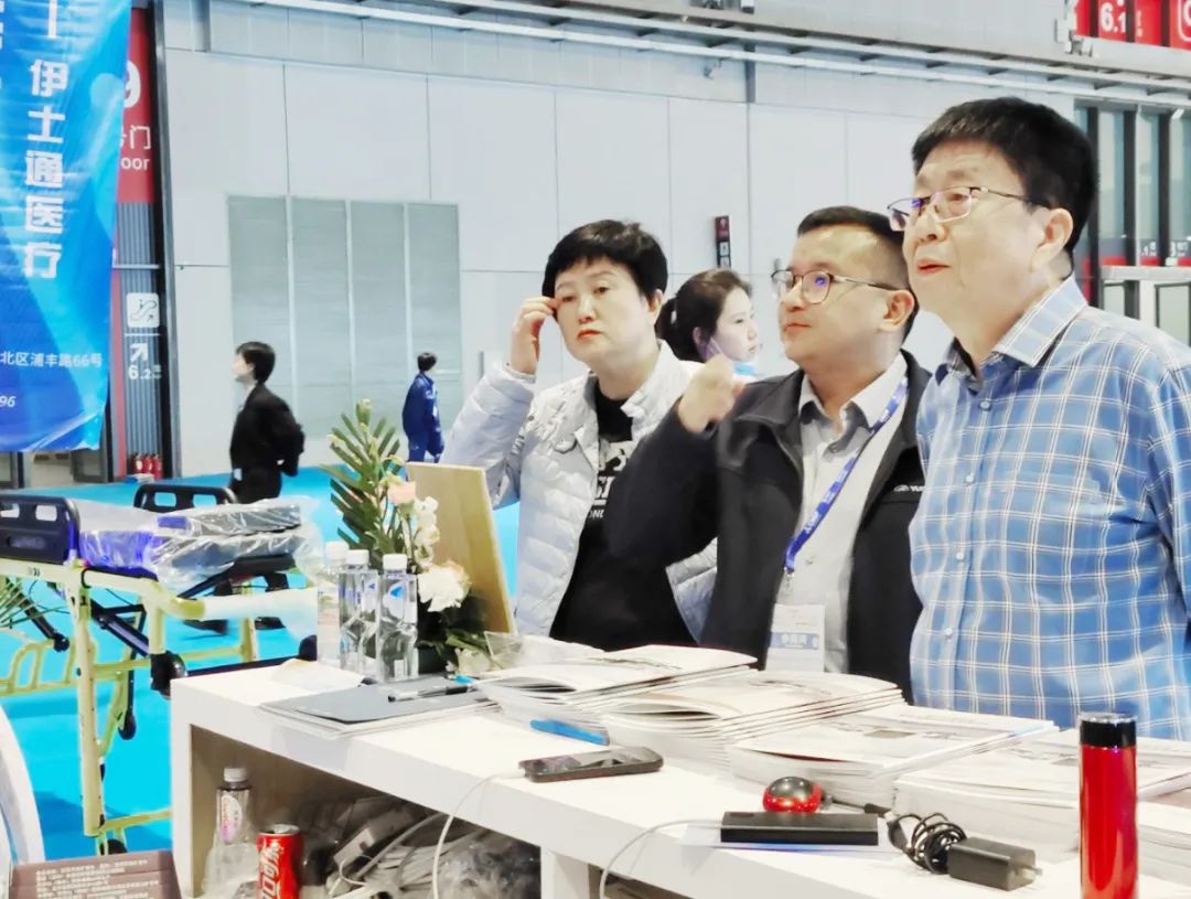 幸运彩医疗车矩阵绽放第91届（CMEF）中国国际医疗器械博览会，科技创新驱动健康未来！