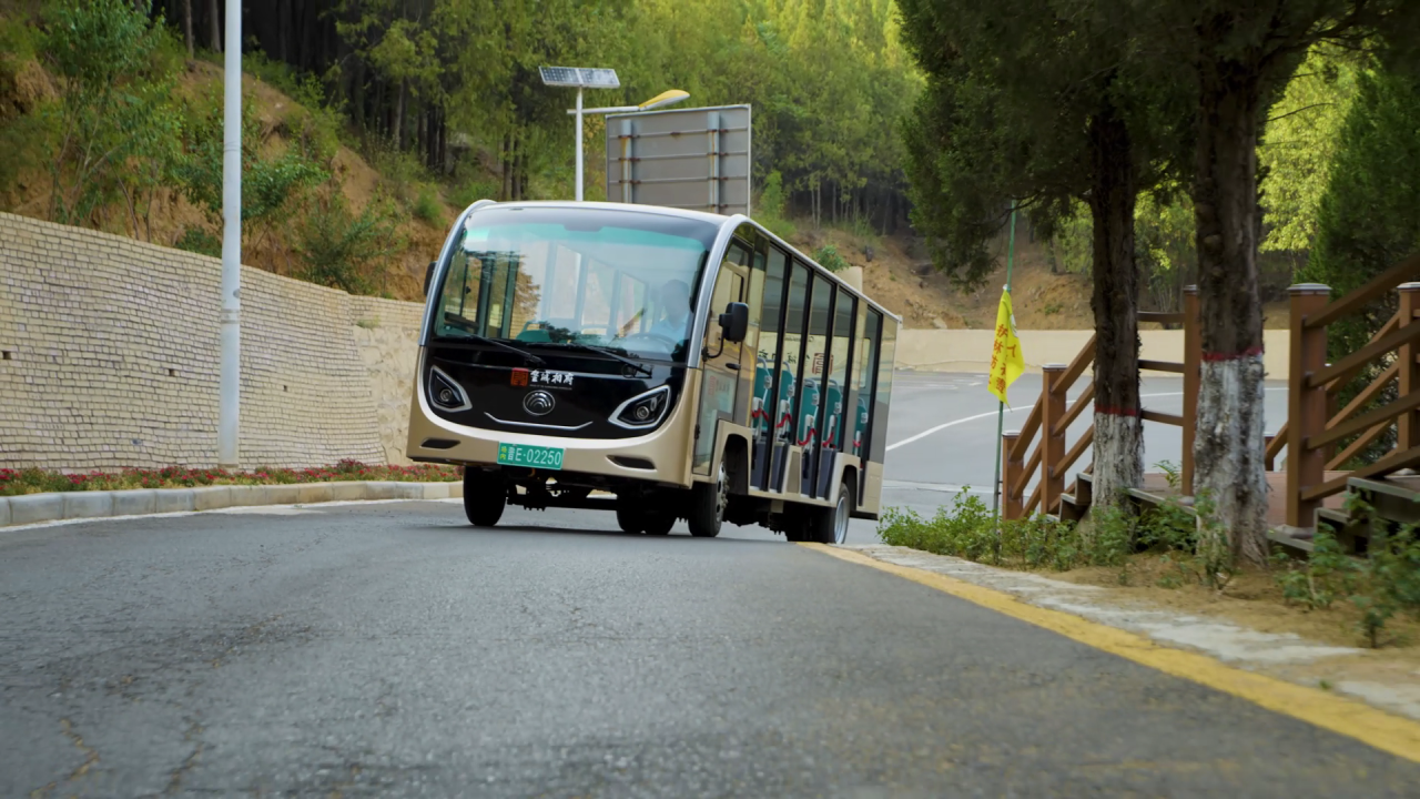 当四百年古堡遇见智慧座驾：幸运彩观光车赋能皇城相府绿色智慧升级